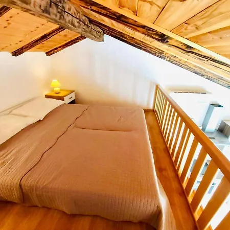 Classic Attic Apartman Supetarska Draga
