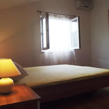 Classic Attic Apartman *